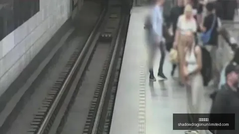 特朗普提名高雄，金沙娱乐场登录，出任下一任美国海军部长